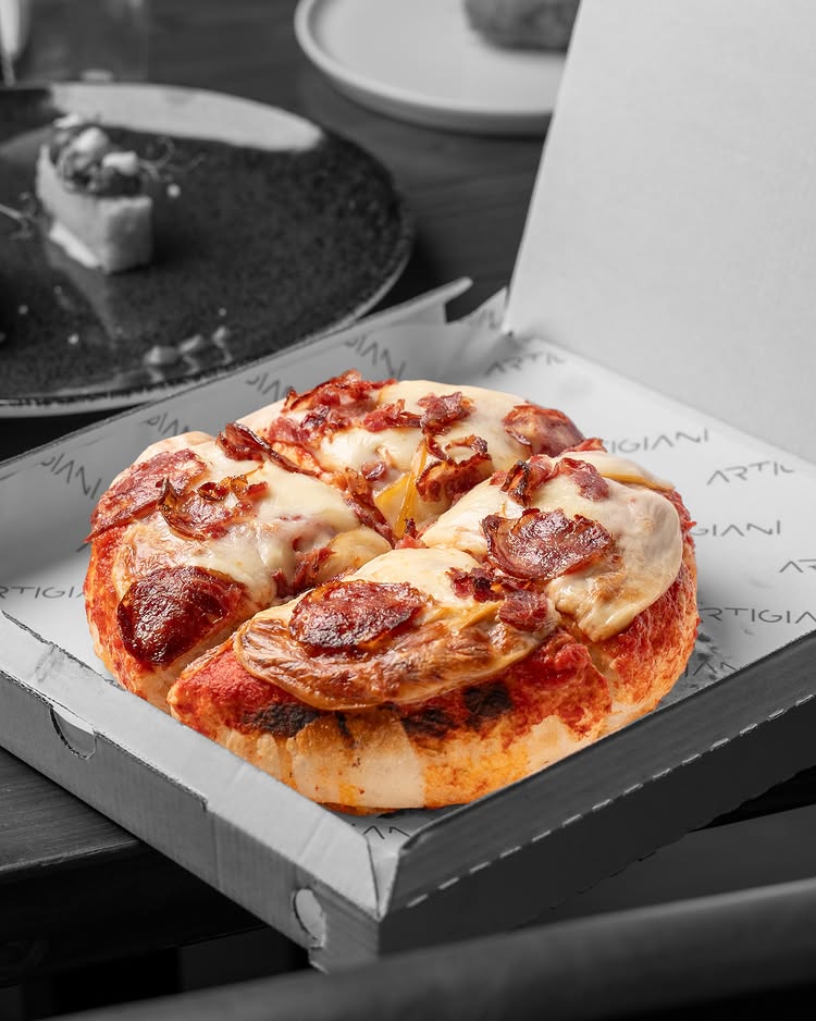 Una pizza d'autore Gli Artigiani